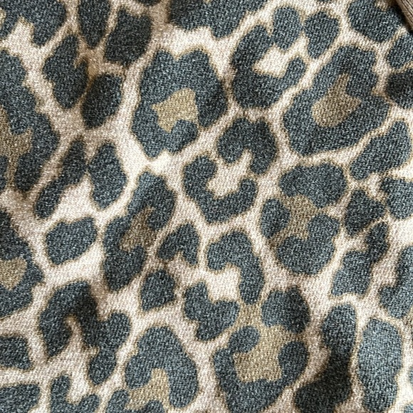 J Crew leopard crewneck sweatshirt - Picture 4 of 4